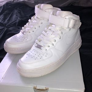 midi air force ones